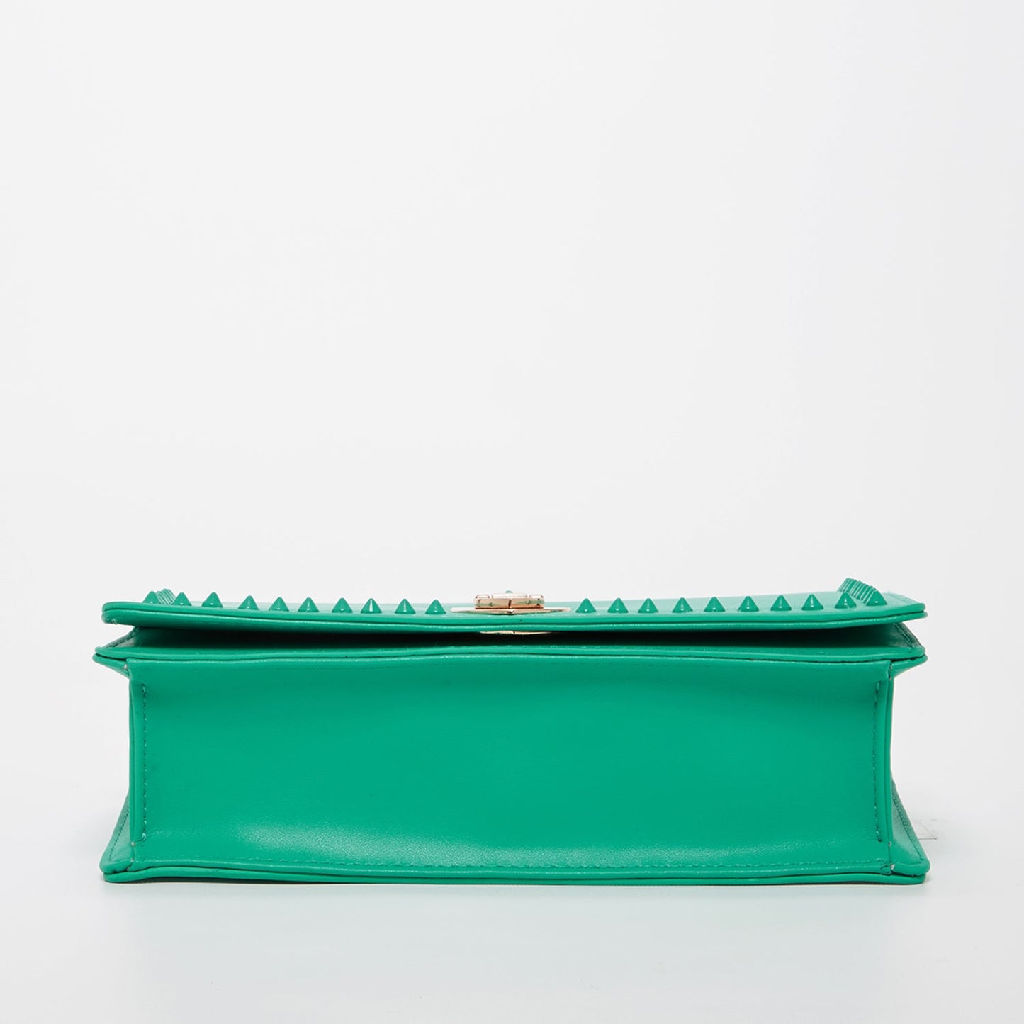 SUSU presents the Josie Green Leather Bag featuring a studded design and a gold chain strap.