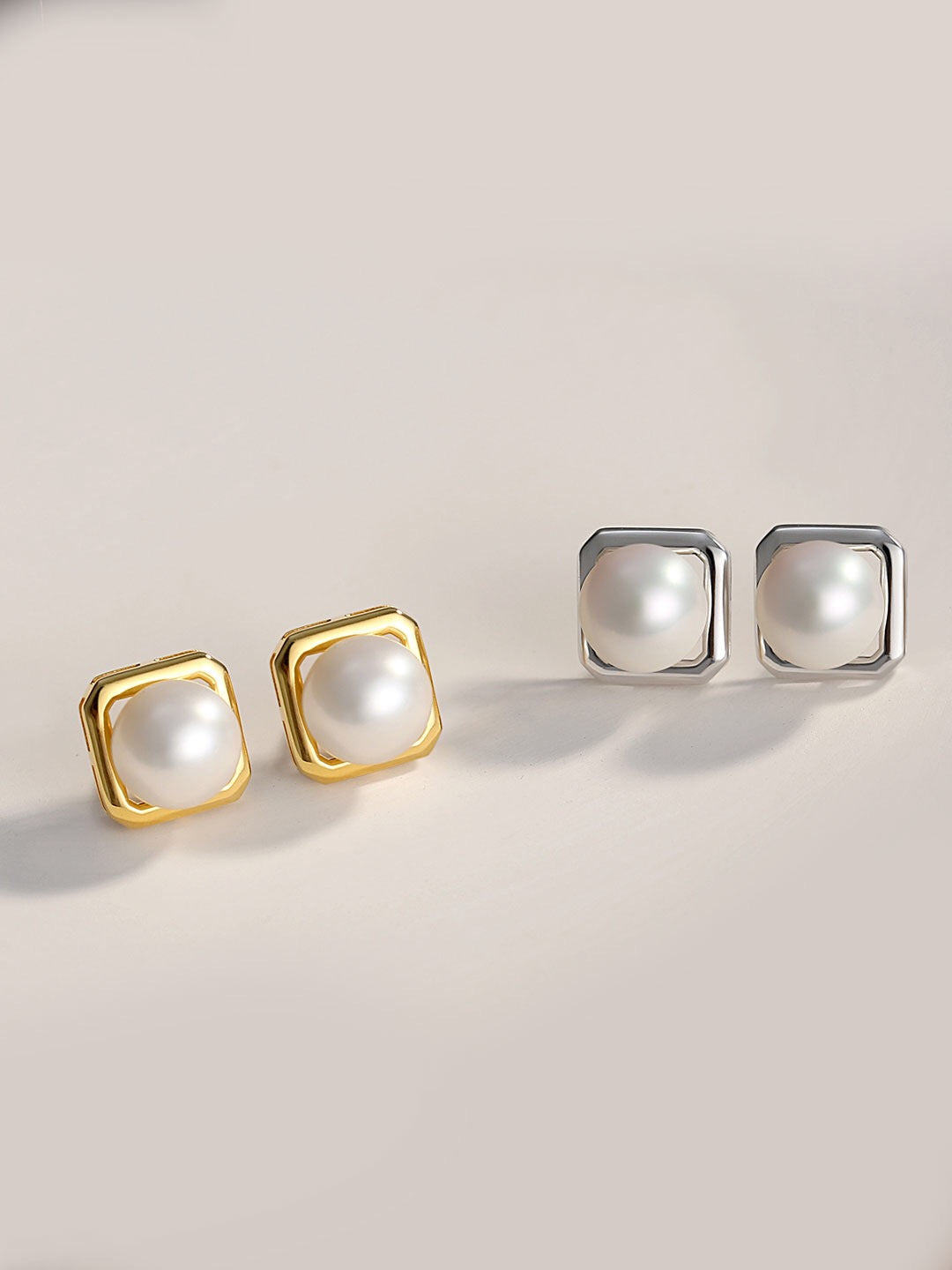 Classic Freshwater Pearl Stud Earrings