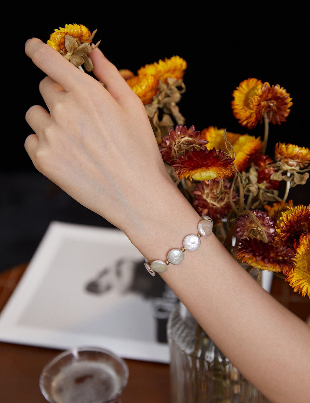 Flat Coin Pearl Bracelet